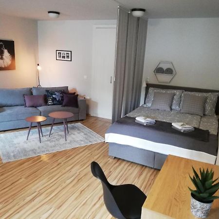 Apartment Nobl Plac Целие Екстериор снимка