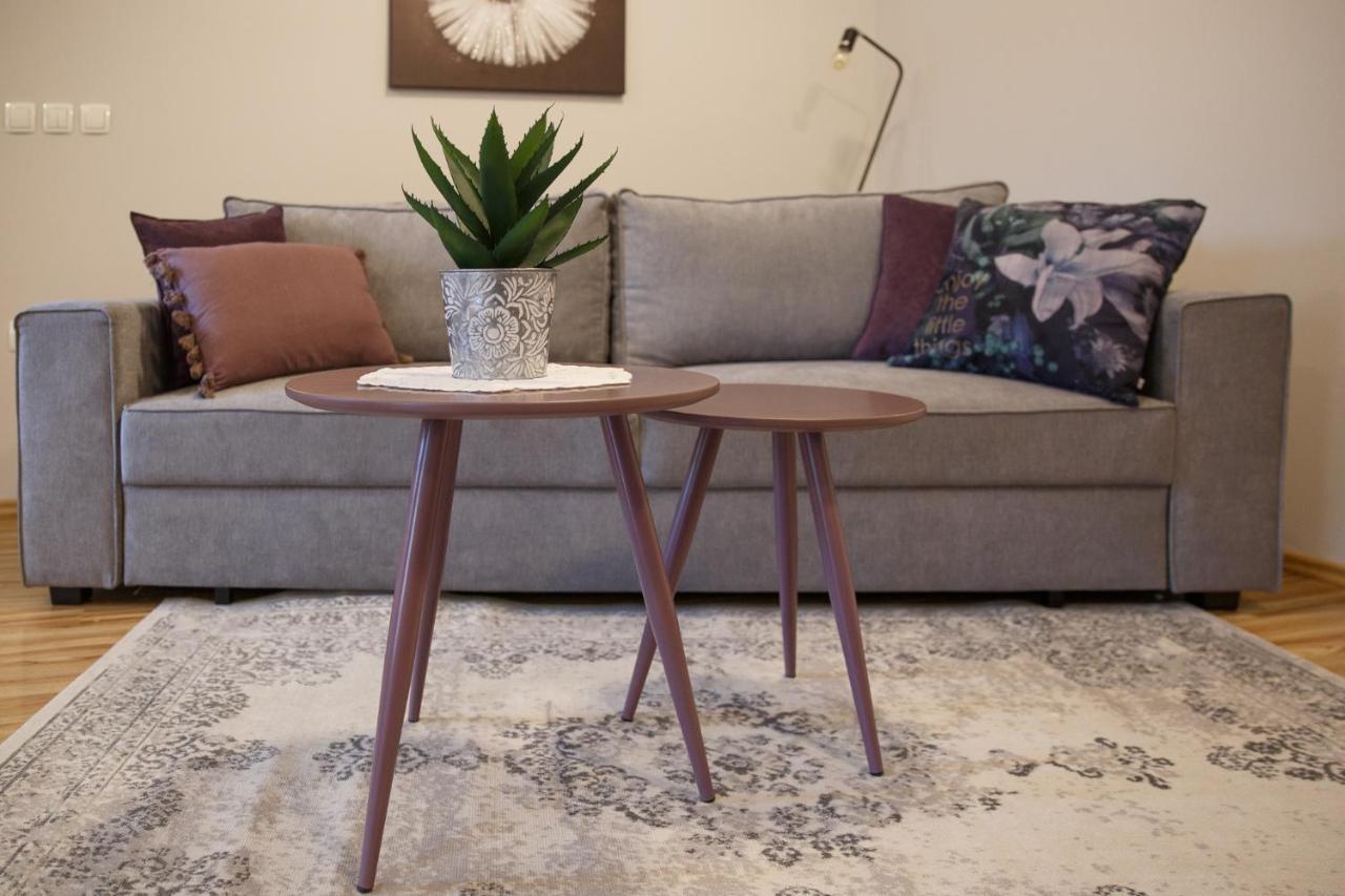 Apartment Nobl Plac Целие Екстериор снимка