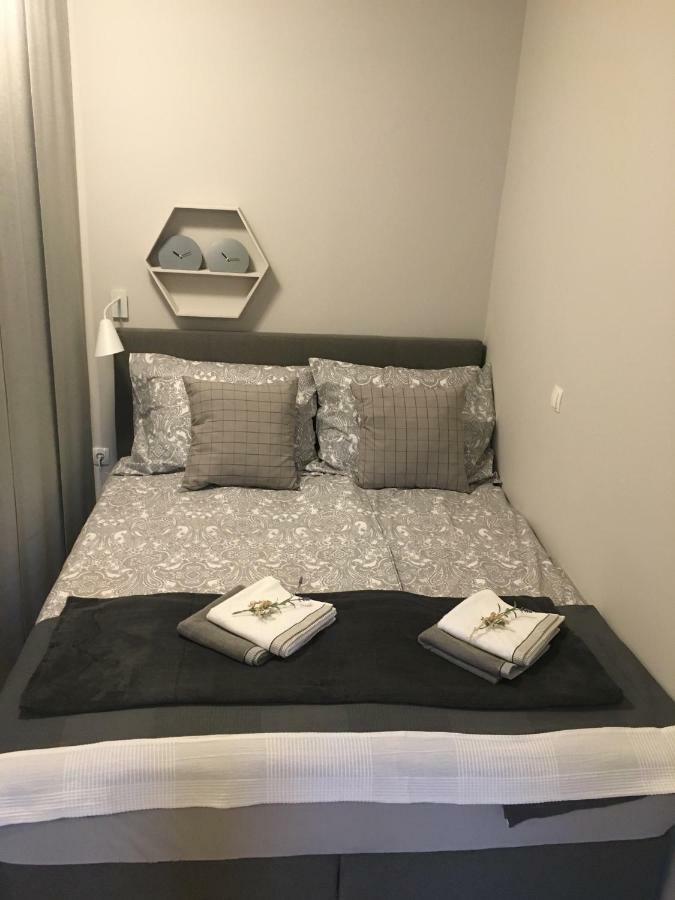 Apartment Nobl Plac Целие Екстериор снимка